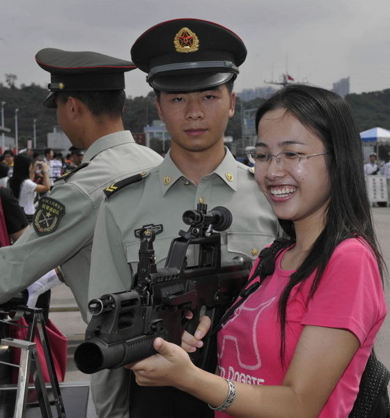 駐港部隊(duì)解放軍帽徽